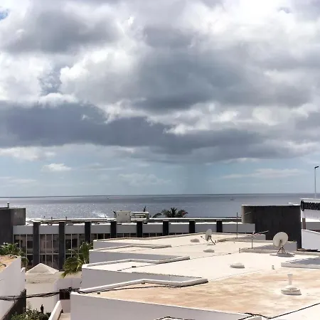 2 Cerca De La Playa En Puerto Del Carmen